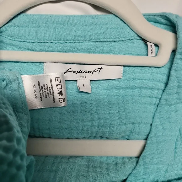 Foxcroft size large cotton gauze button front blouse - Picture 3 of 3